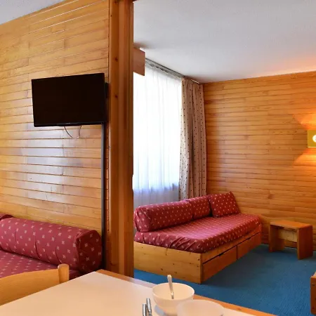 Divisible Au Coeur De La Station Avec Balcon, Animaux Admis - Fr-1-181-2095 Apartment