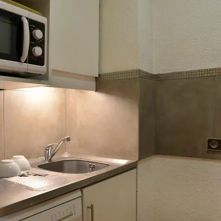 Apartment Divisible Au Coeur De La Station Avec Balcon, Animaux Admis - Fr-1-181-2095
